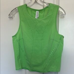 Lululemon Athletica Bright Green Reflective Laser Cut Perferated Tank Top size 4